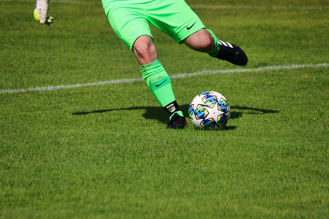 曾公开质疑 曾公开质疑