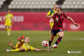 鉴于两队均 鉴于两队均